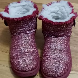 Ugg size 7
